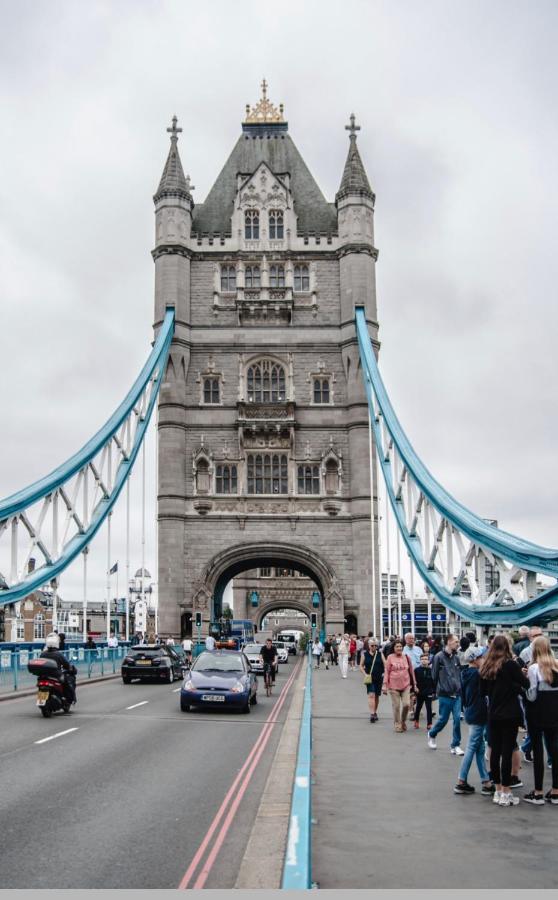 Morden 2 Bedroom Apartment Tower Bridge London Exteriör bild